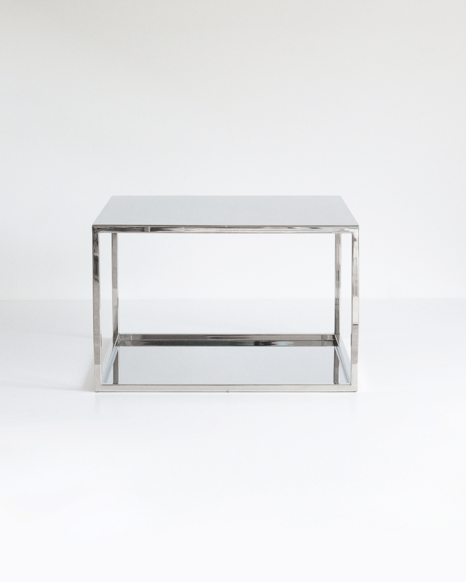 14" Square Metallic Plinth - Prop Options