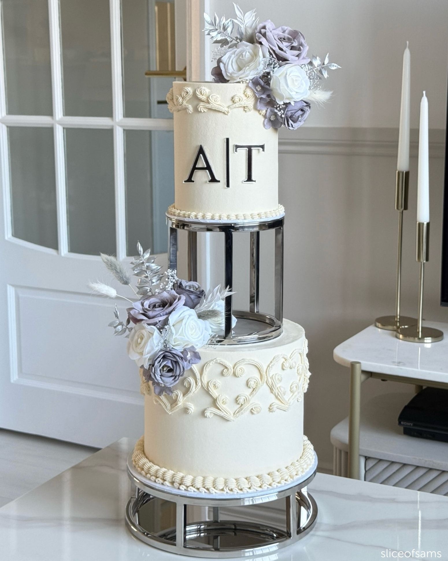 PropBundles - Set of Two - 6" & 10" Round Metallic Cake Separators and Stands - Prop Options