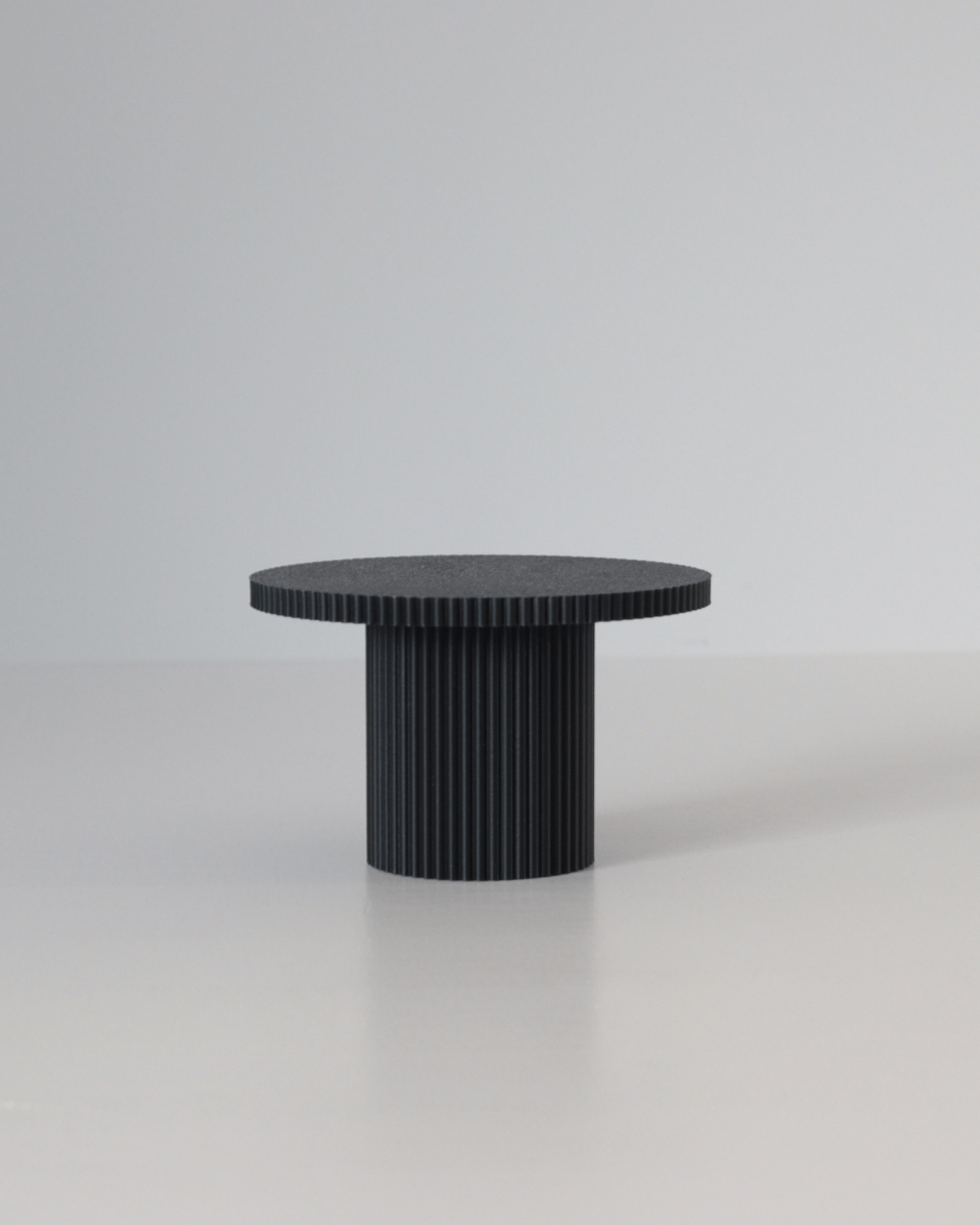 Round Reeded Cupcake Stand - Prop Options