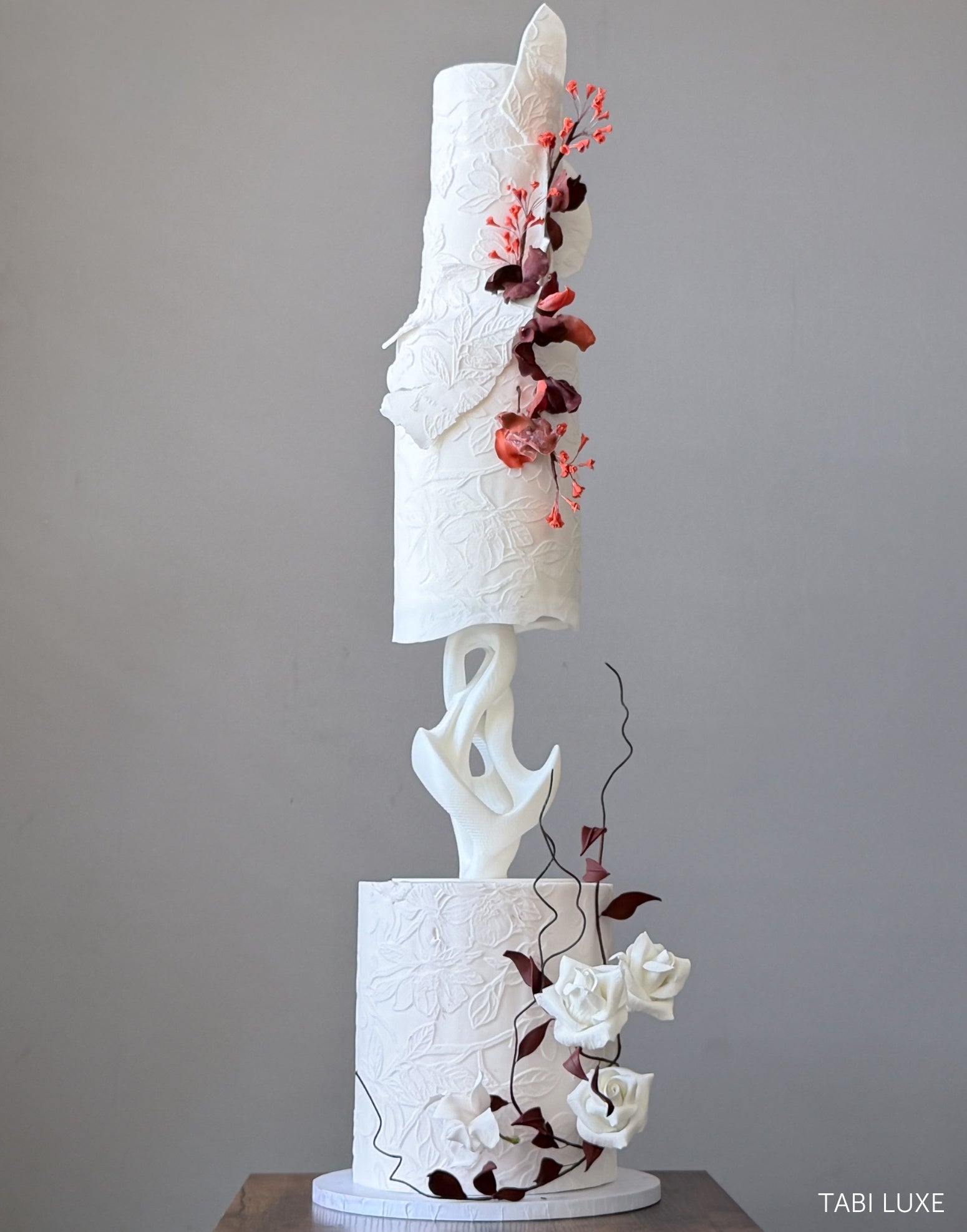 The Sculptural Tier - Tabi Luxe - photo 2 - Prop Options