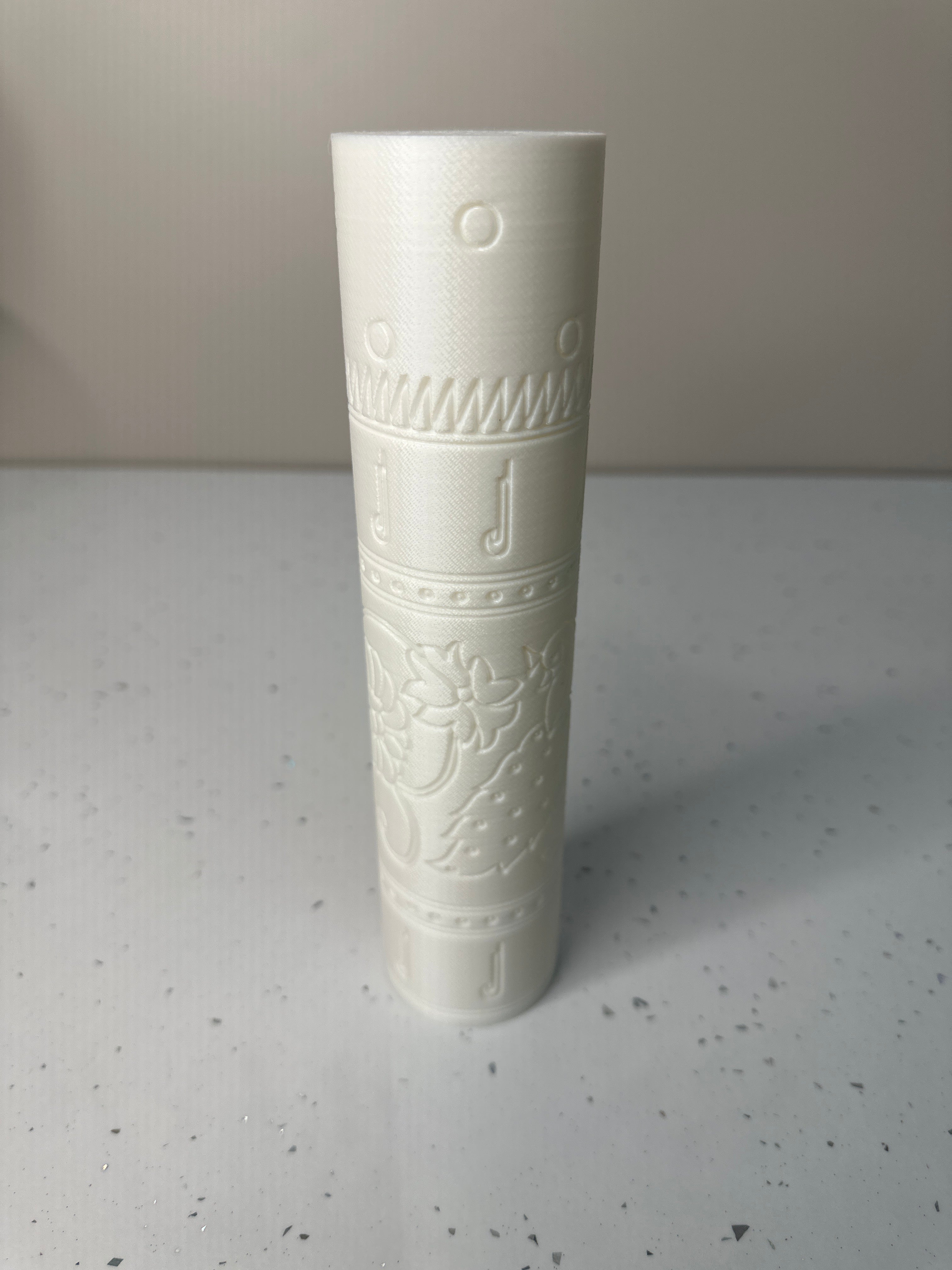 Outlet AT1 RP Anjali Tambde 9" - White - Prototype - Prop Options