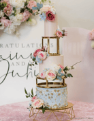 PropBundles - Set of Two - 6" & 10" Round Metallic Cake Separators and Stands - Prop Options
