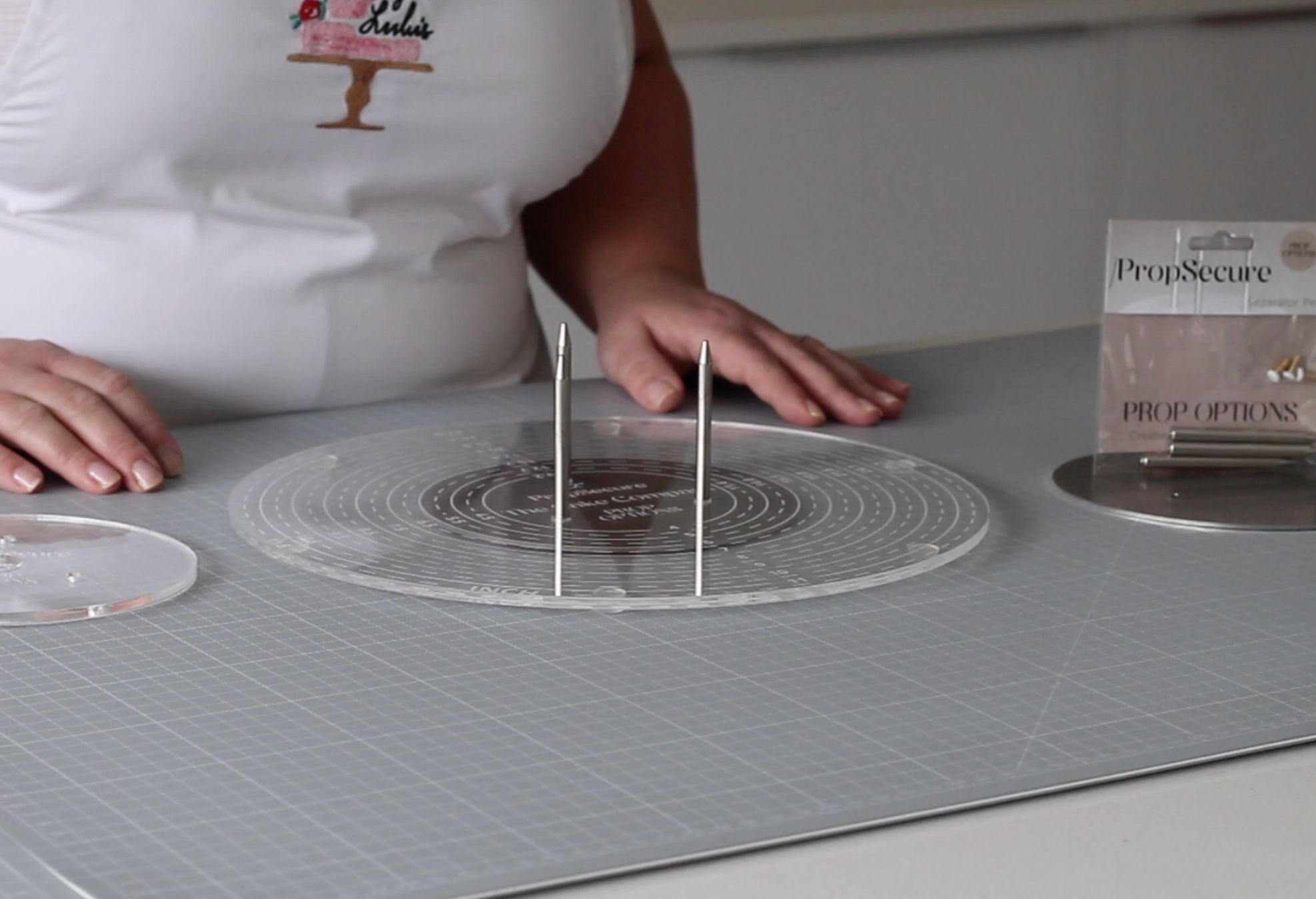 PropBundles - The Round Cake Compass PropSecure® Starter Kit - Prop Options
