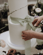 Round Reeded Cake Stand - Prop Options
