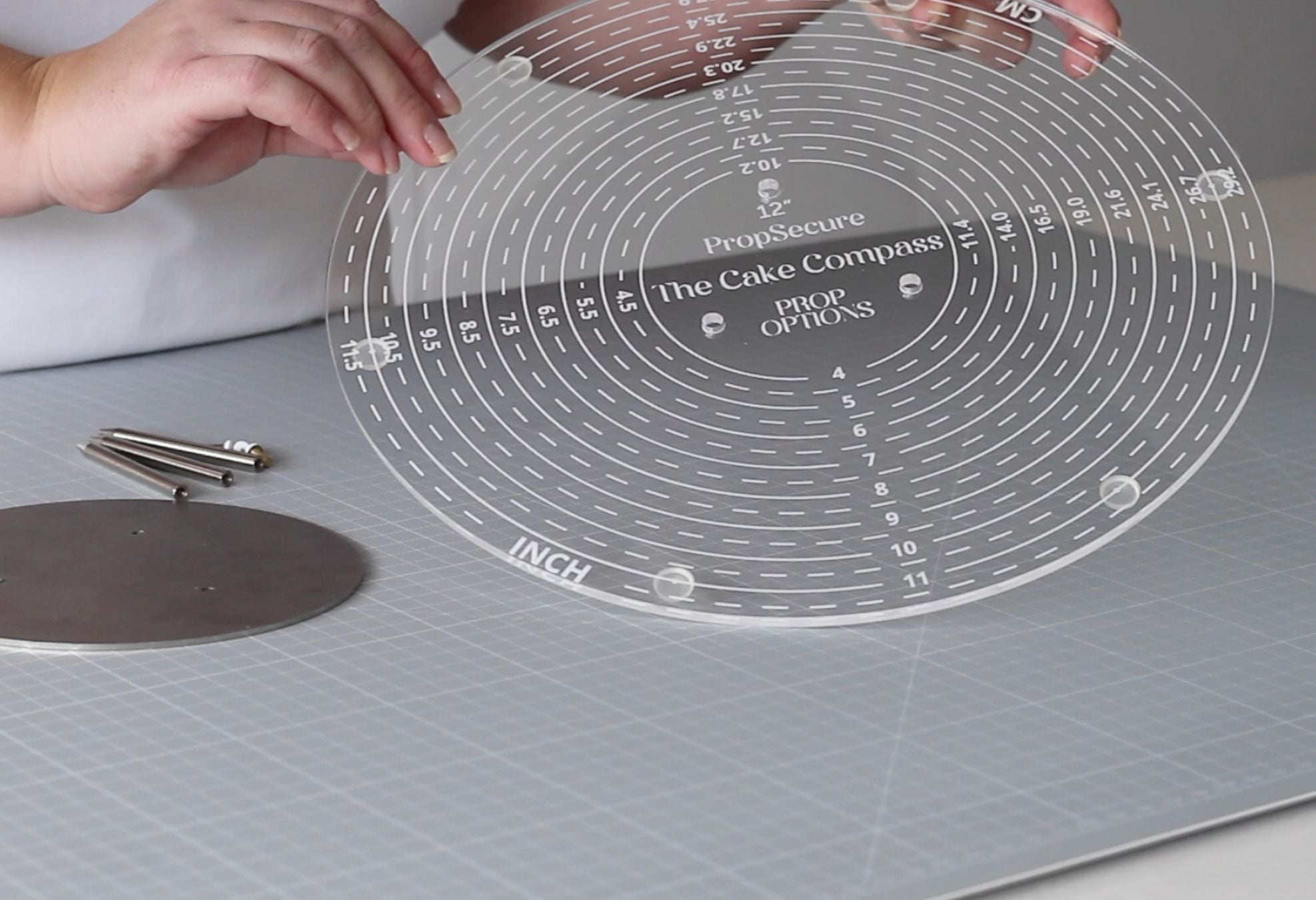 The Round Cake Compass - PropSecure® - Prop Options