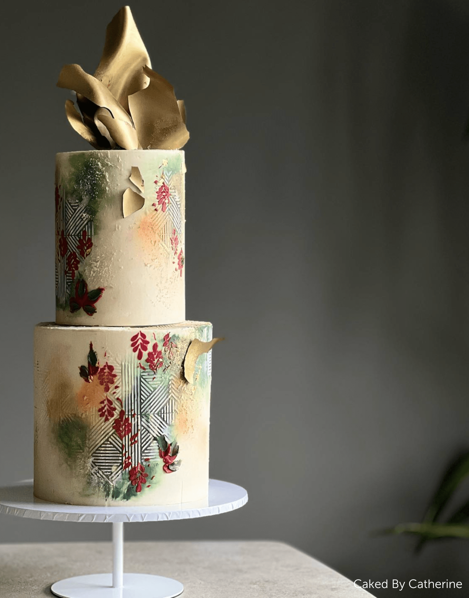 The Stiletto - Premium Pedestal Cake Stand - Prop Options