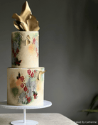 The Stiletto - Premium Pedestal Cake Stand - Prop Options